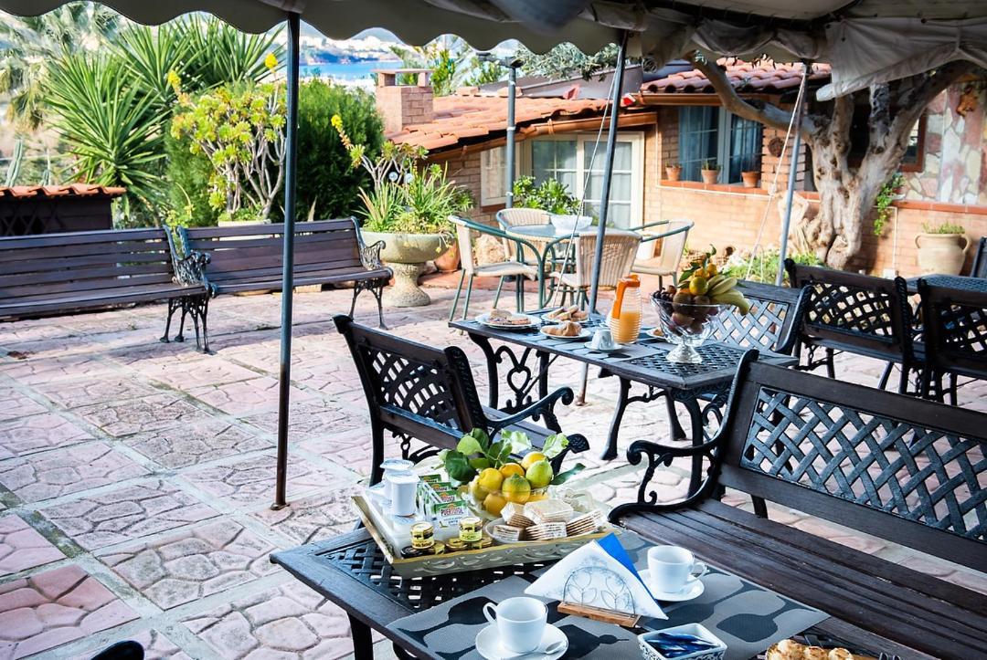 알카모 Sciuscia' B&B 외부 사진